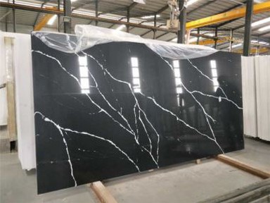 Meja Kuarsa Hitam Dan Putih