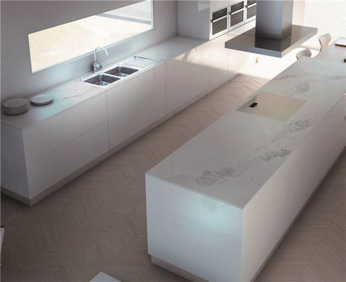 calacatta venice quartz  for island