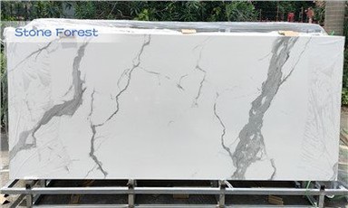 Porselen Lempengan Tipis Calacatta