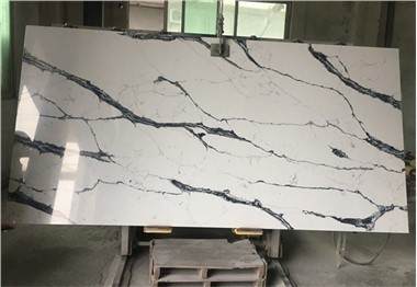 Calacatta Quartz Permukaan Vena Hitam