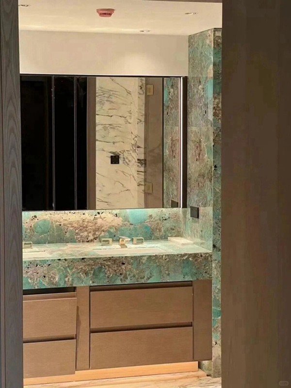 Amazonite Bathroom Quartzite Slabs