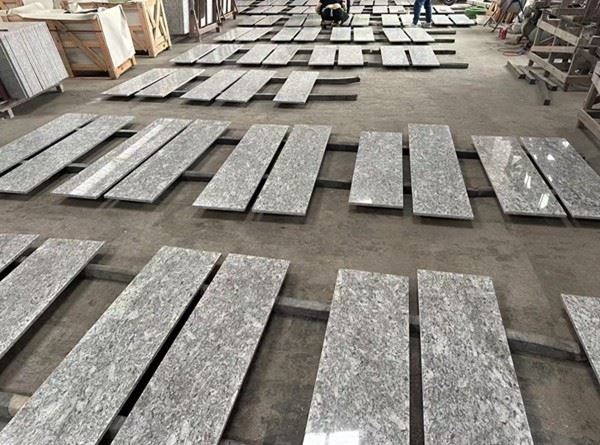 Moon White Granite bathroom Countertop