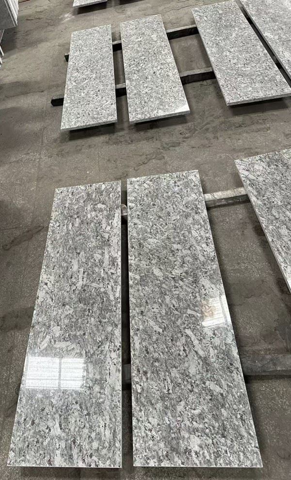 Moon White Granite backsplash