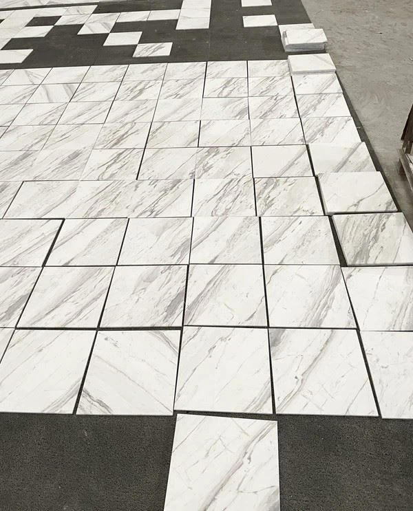 white marble tiles-3